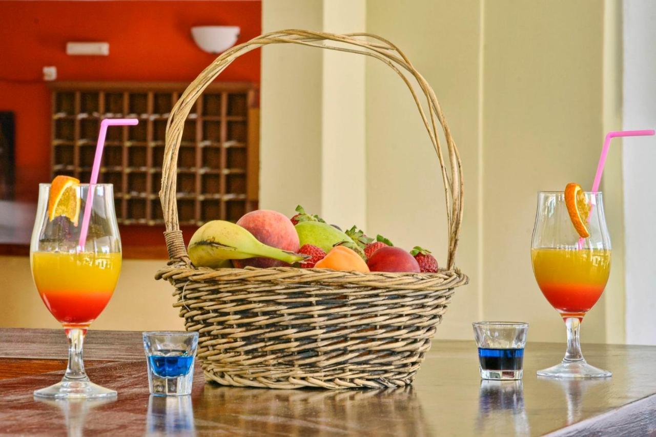 Hotel Likithos 3*