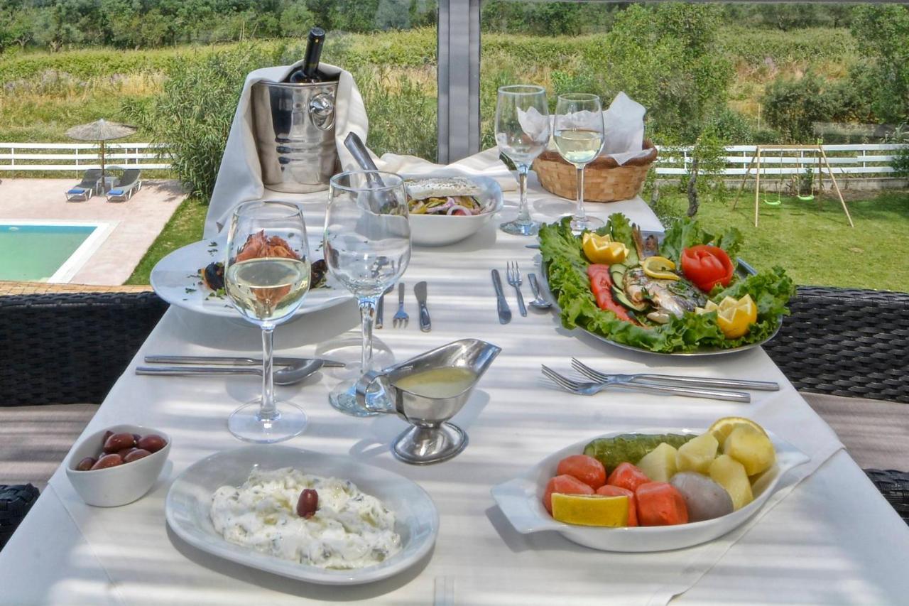 Likithos Hotel