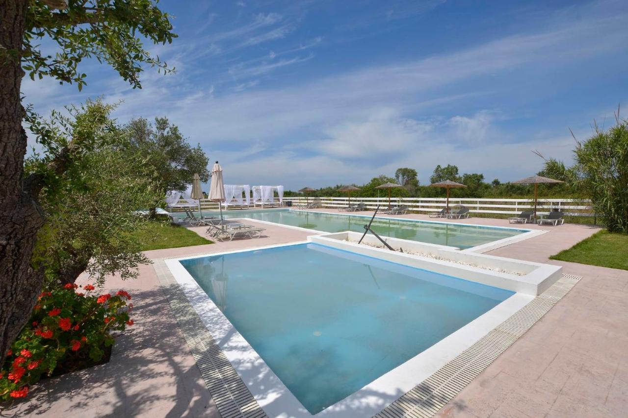 Likithos Hotel