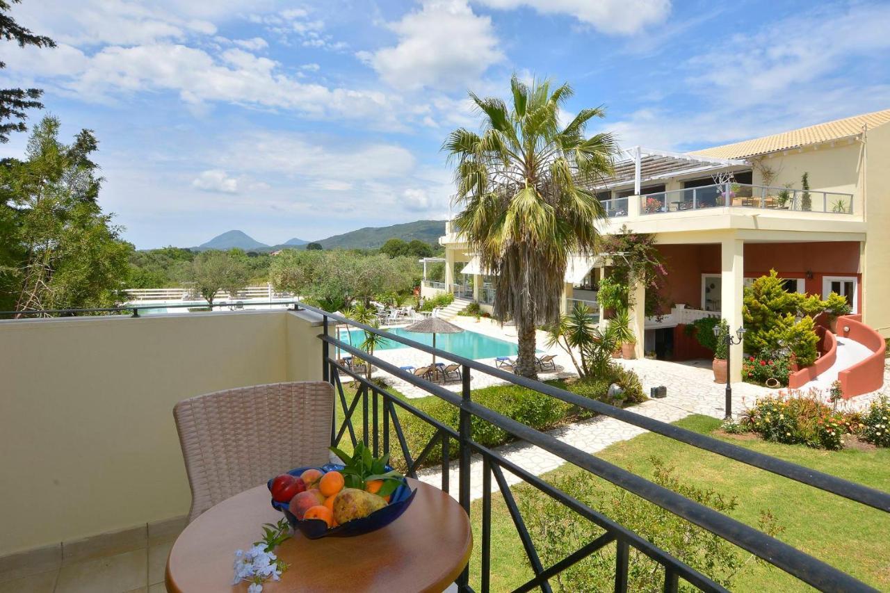 Hotel Likithos 3*
